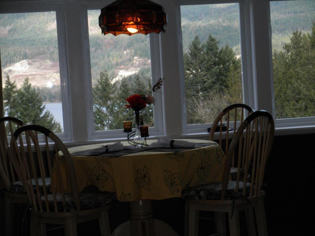 Hotel Above The Inlet Sechelt Camera foto